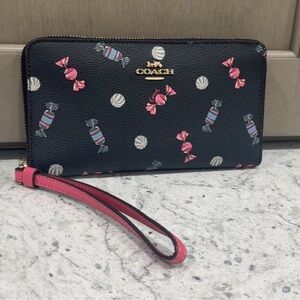 Coach Leather Candy Print Wristlet Wallet Zip Around Large Wallet AUTHENTIC